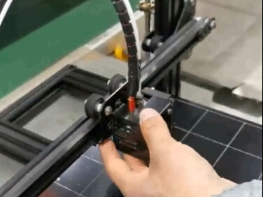 Loosening of pulley screws